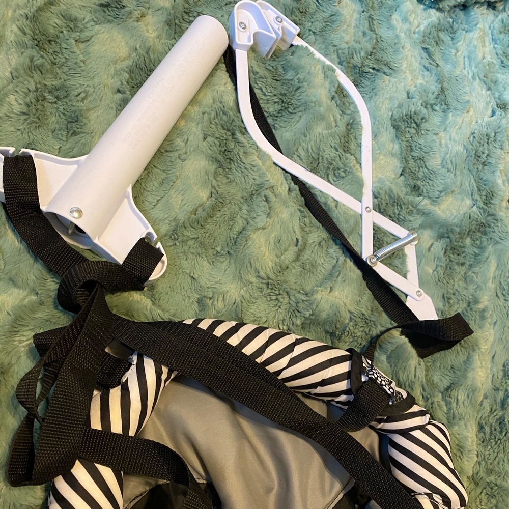 Baby wall attachment jumper